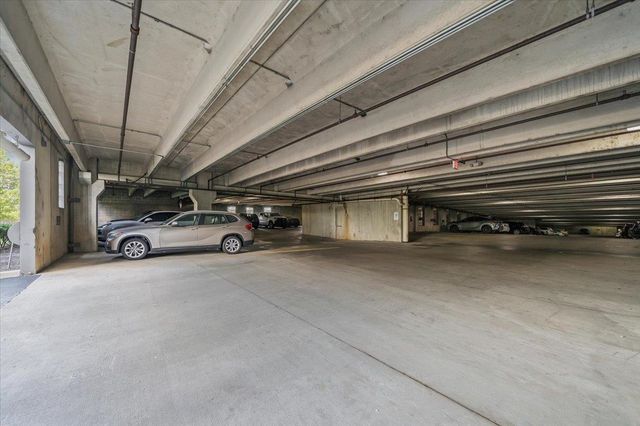717 S Riverside Dr Apt 504, Memphis, TN 38103