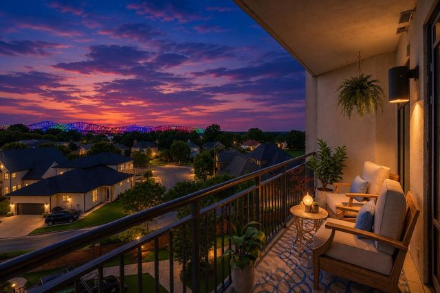 717 S Riverside Dr Apt 504, Memphis, TN 38103