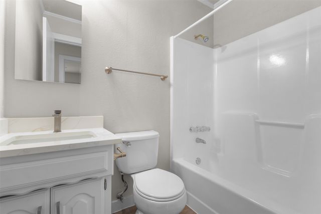 701 Rose Hill Road, Terrell, TX 75160