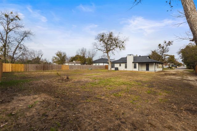 701 Rose Hill Road, Terrell, TX 75160