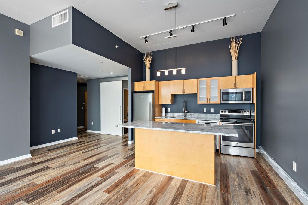 8161 33rd Avenue S 106, Bloomington, MN 55425 — photo 5