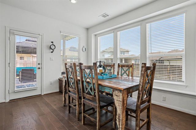 114 Fortuna CT, Liberty Hill, TX 78642