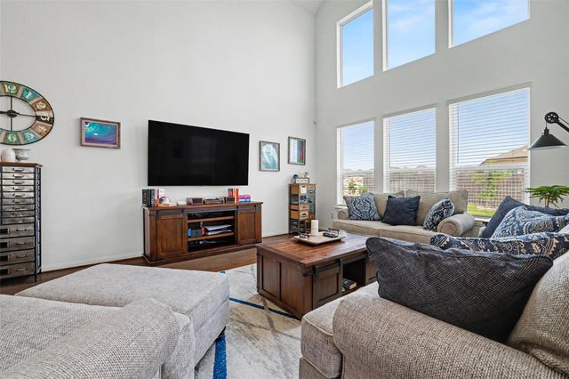 114 Fortuna CT, Liberty Hill, TX 78642