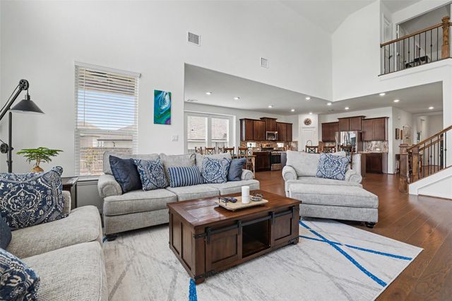 114 Fortuna CT, Liberty Hill, TX 78642