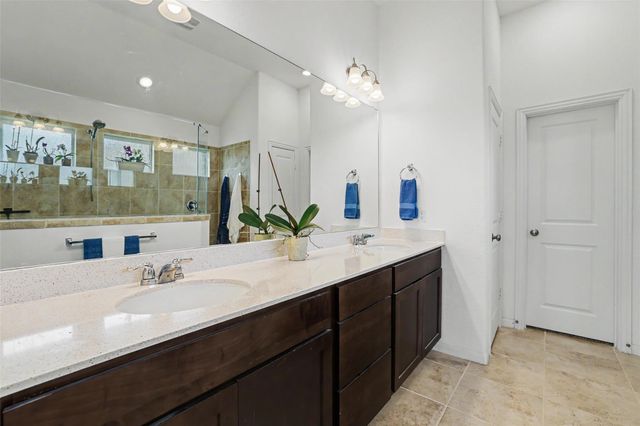 114 Fortuna CT, Liberty Hill, TX 78642