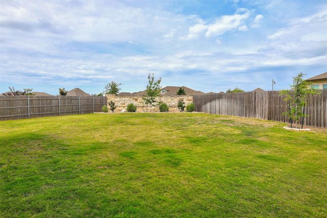 114 Fortuna CT, Liberty Hill, TX 78642