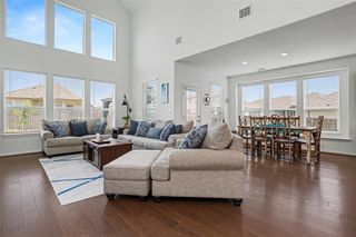 114 Fortuna CT, Liberty Hill, TX 78642