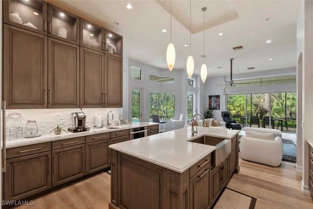 12147 Colliers Reserve DR, Naples, FL 34110