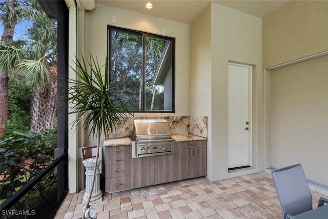 12147 Colliers Reserve DR, Naples, FL 34110