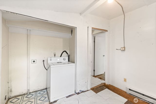 5208 15th Avenue S, Seattle, WA 98108