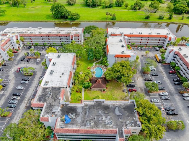 3581 Inverrary Dr 308, Lauderhill, FL 33319