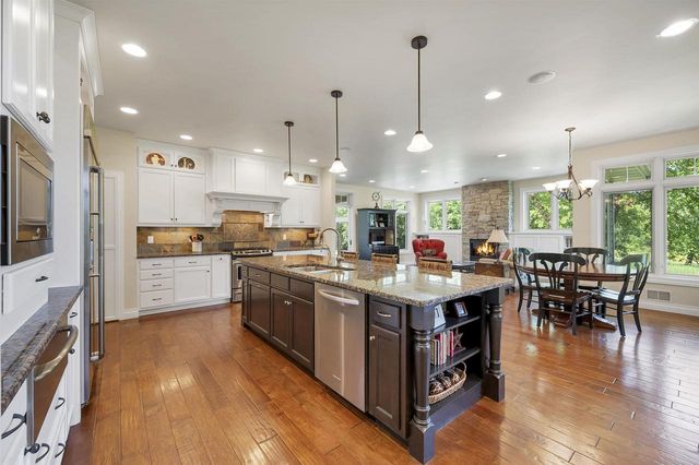 3580 MEADOW SOUND DRIVE, De Pere, WI 54115