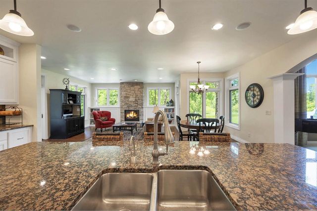 3580 MEADOW SOUND DRIVE, De Pere, WI 54115