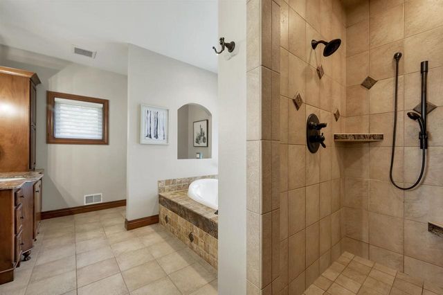 3580 MEADOW SOUND DRIVE, De Pere, WI 54115
