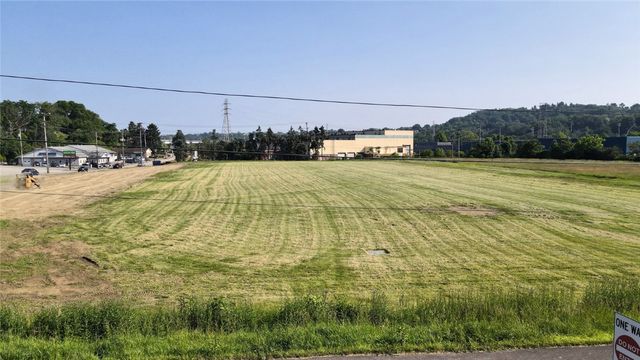 962 Ohio Ave, Glassport, PA 15045