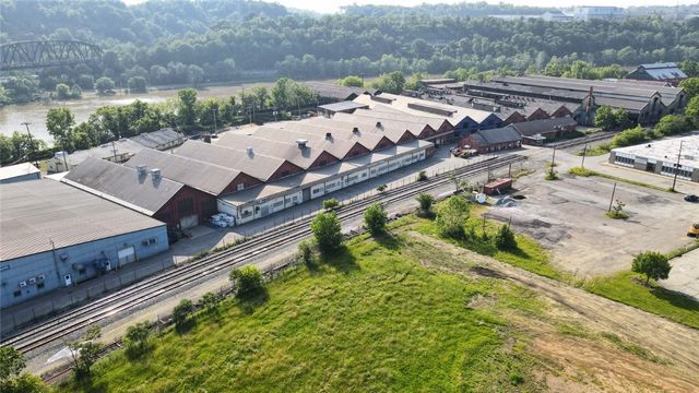 962 Ohio Ave, Glassport, PA 15045