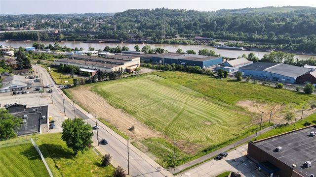 962 Ohio Ave, Glassport, PA 15045