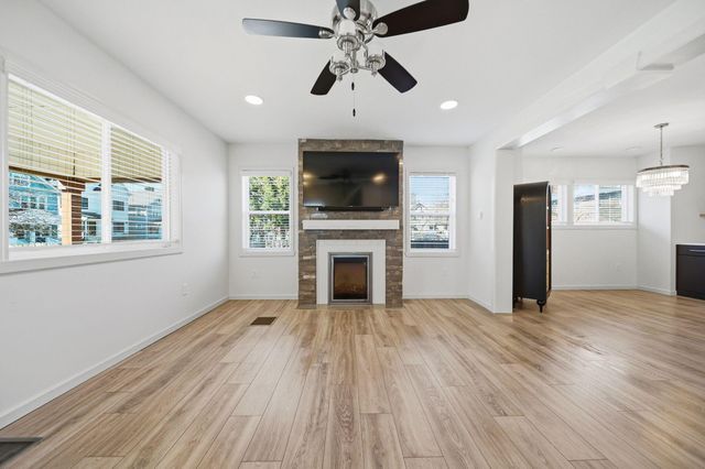 1570 E Rich Street, Columbus, OH 43205