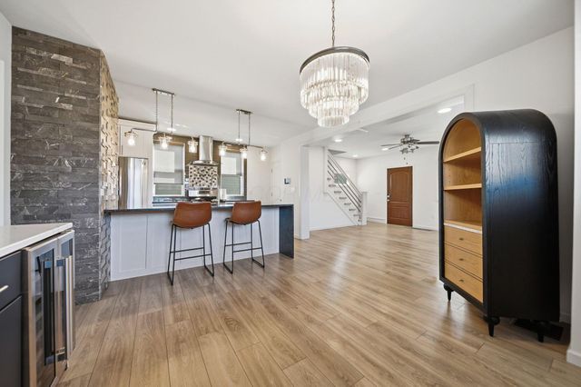 1570 E Rich Street, Columbus, OH 43205