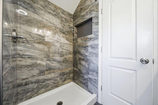 1570 E Rich Street, Columbus, OH 43205