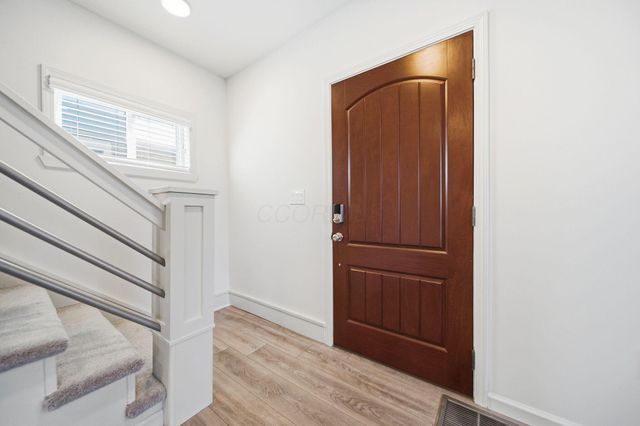 1570 E Rich Street, Columbus, OH 43205