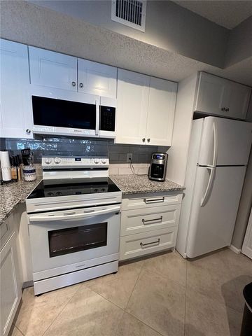 278 Village Blvd 8205, Tequesta, FL 33469