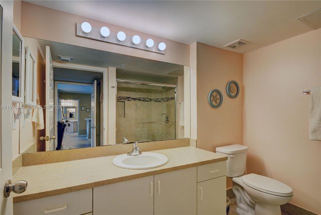 278 Village Blvd 8205, Tequesta, FL 33469