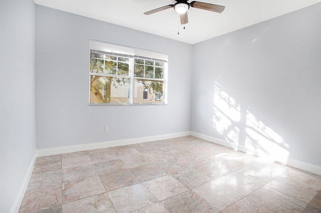 5860 W Sample Road 204, Coral Springs, FL 33063