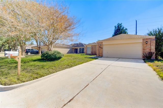 1927 Ash Meadow Drive, Houston, TX 77090