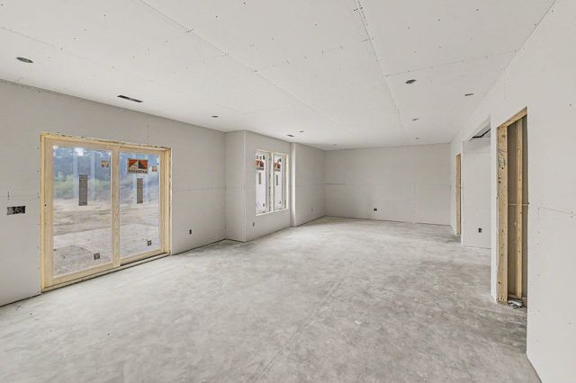 18416 Donegal Drive, South Bend, IN 46637