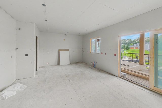 18416 Donegal Drive, South Bend, IN 46637