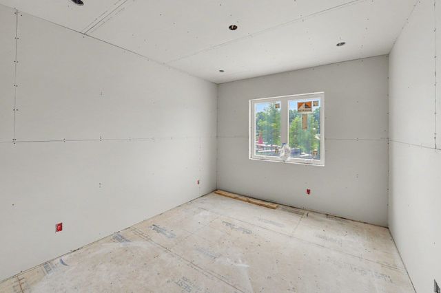 18416 Donegal Drive, South Bend, IN 46637