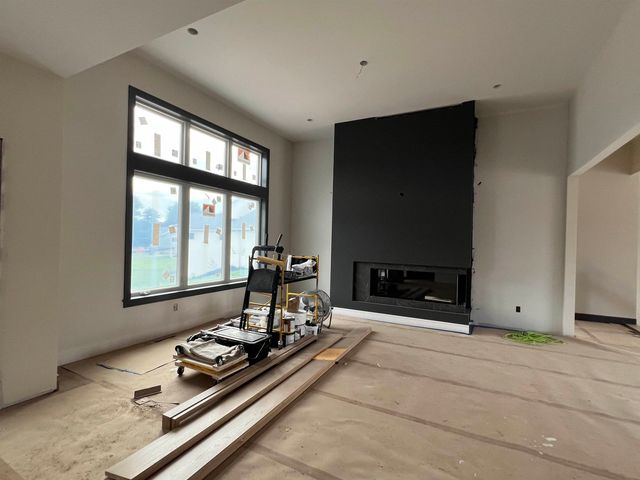 18416 Donegal Drive, South Bend, IN 46637