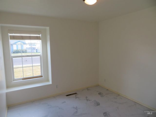 1457 Wrangler Street, Twin Falls, ID 83301