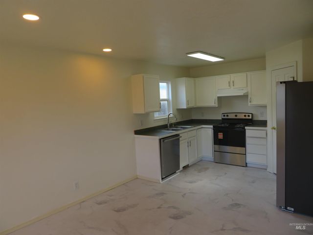 1457 Wrangler Street, Twin Falls, ID 83301