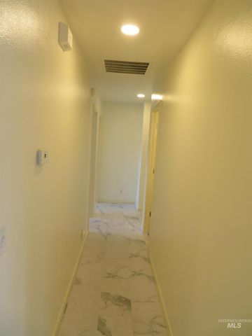 1457 Wrangler Street, Twin Falls, ID 83301