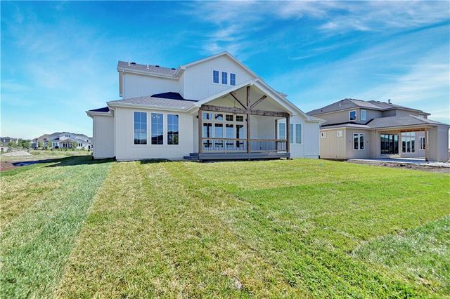 17020 Parkhill Street, Overland Park, KS 66221