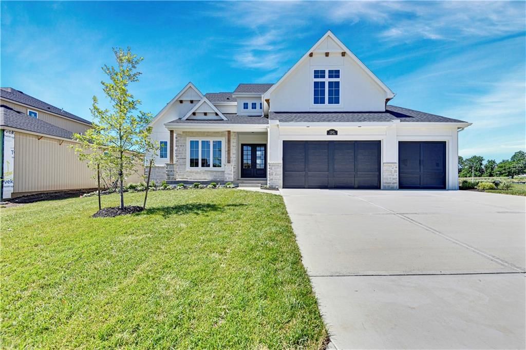 17020 Parkhill Street, Overland Park, KS 66221