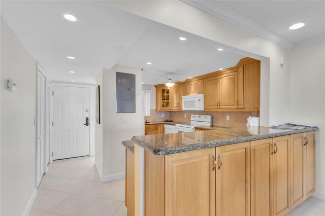 3939 Ocean Dr 502A, Vero Beach, FL 32963