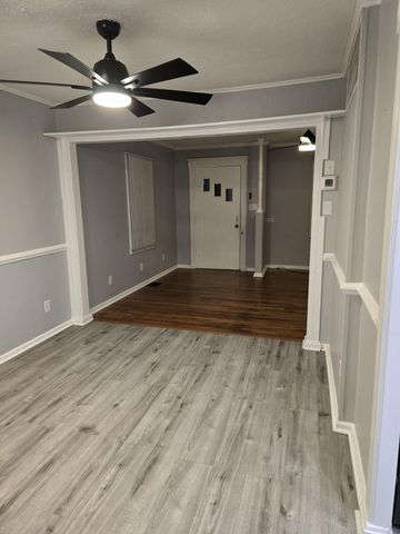 204 S Robbins Court, Richmond, KY 40475