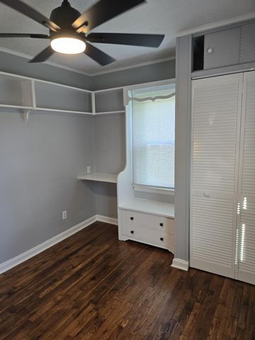 204 S Robbins Court, Richmond, KY 40475