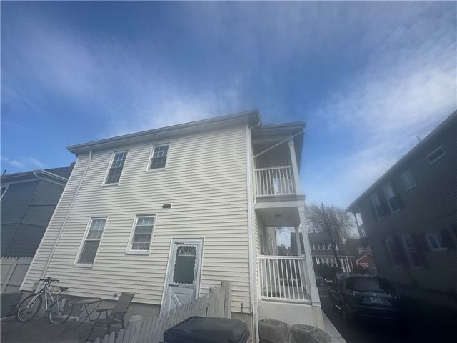 342 Grand Avenue, Pawtucket, RI 02861