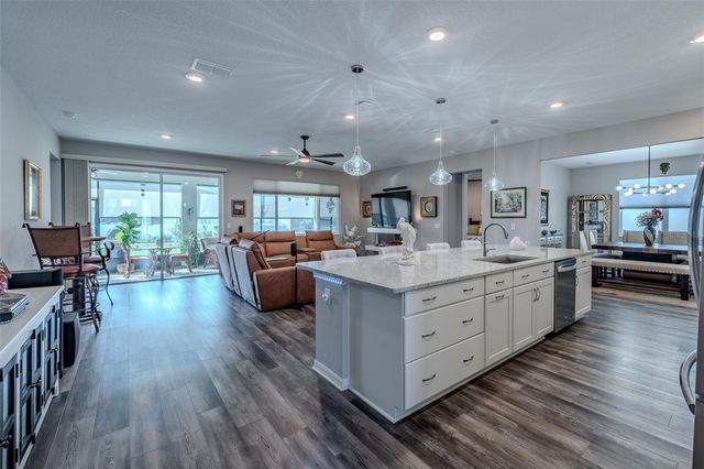 10586 SW 98TH PLACE, Ocala, FL 34481