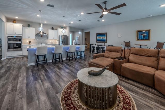 10586 SW 98TH PLACE, Ocala, FL 34481