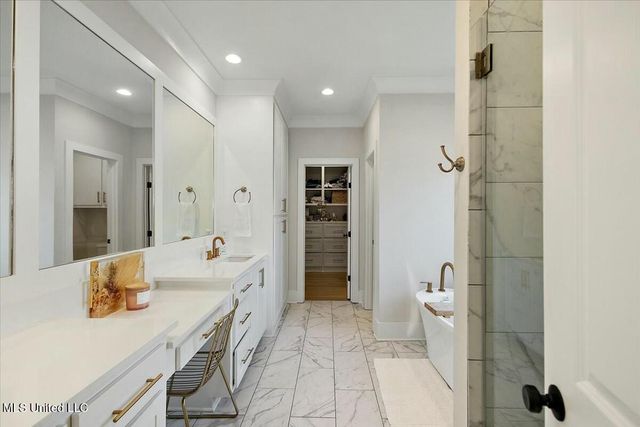 201 Herons Bay Circle, Madison, MS 39110