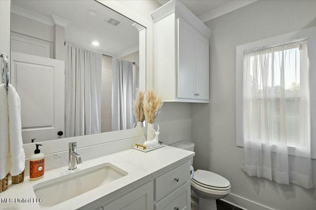 201 Herons Bay Circle, Madison, MS 39110