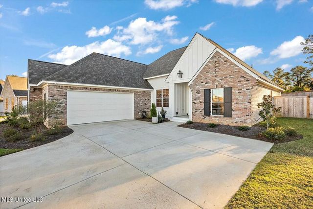 201 Herons Bay Circle, Madison, MS 39110