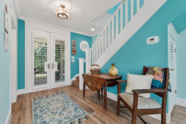 802 SE Portage Avenue, Port St Lucie, FL 34984