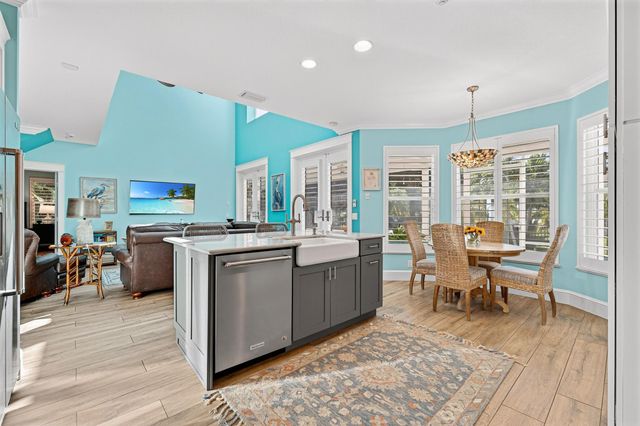 802 SE Portage Avenue, Port St Lucie, FL 34984