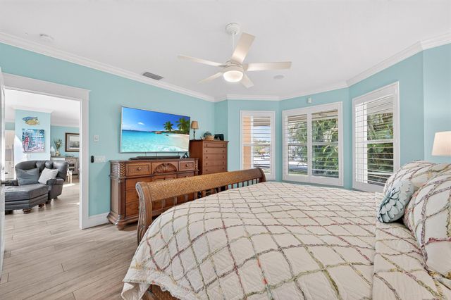 802 SE Portage Avenue, Port St Lucie, FL 34984